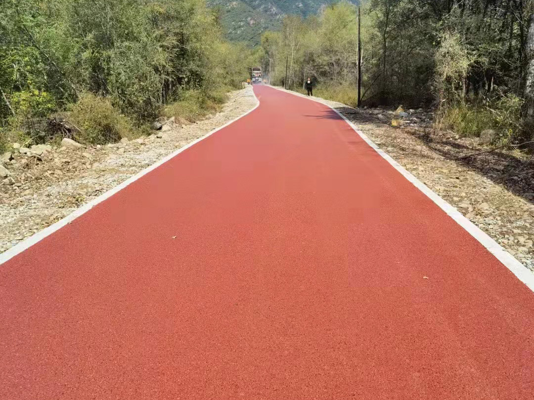 淺談彩色瀝青路面比普通路面的優(yōu)勢